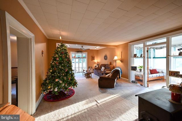 25 CEDAR BROOK RD, Sicklerville, NJ 08081