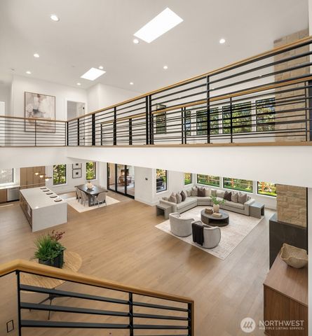 2009 102nd Place SE, Bellevue, WA 98004
