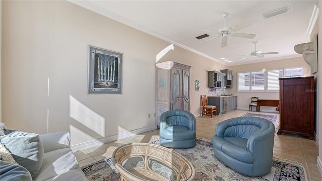 235 COCOANUT AVENUE 117C, Sarasota, FL 34236