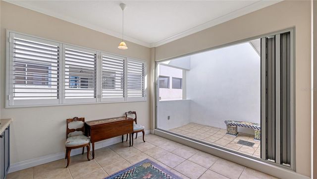 235 COCOANUT AVENUE 117C, Sarasota, FL 34236