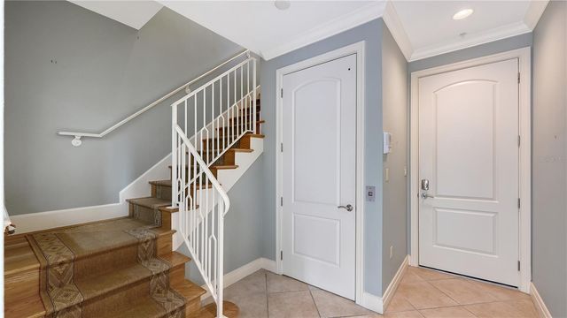 235 COCOANUT AVENUE 117C, Sarasota, FL 34236