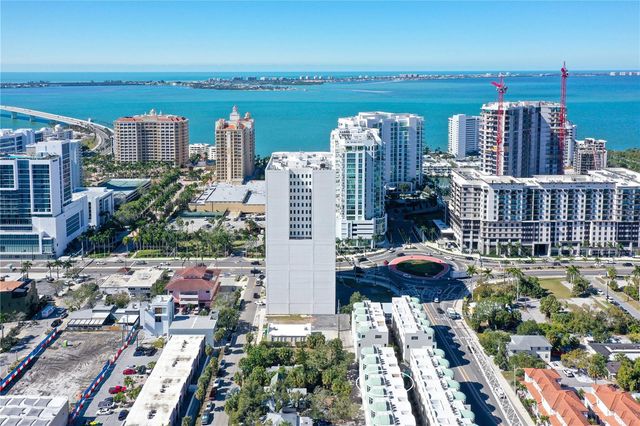 235 COCOANUT AVENUE 117C, Sarasota, FL 34236