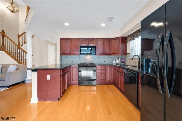 279 Janine Way, Bridgewater Twp., NJ 08807