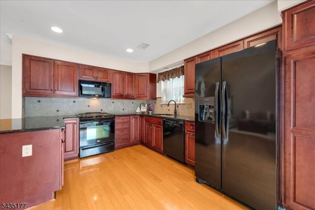 279 Janine Way, Bridgewater Twp., NJ 08807