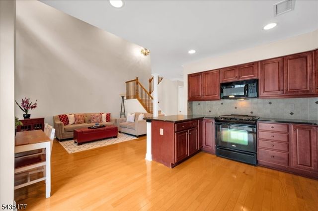 279 Janine Way, Bridgewater Twp., NJ 08807