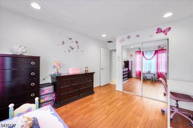 279 Janine Way, Bridgewater Twp., NJ 08807