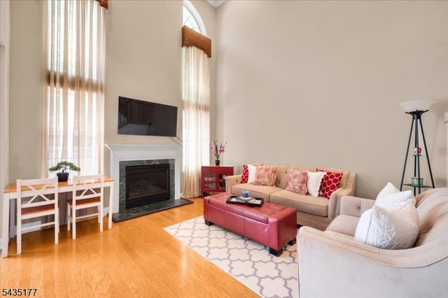 279 Janine Way, Bridgewater Twp., NJ 08807