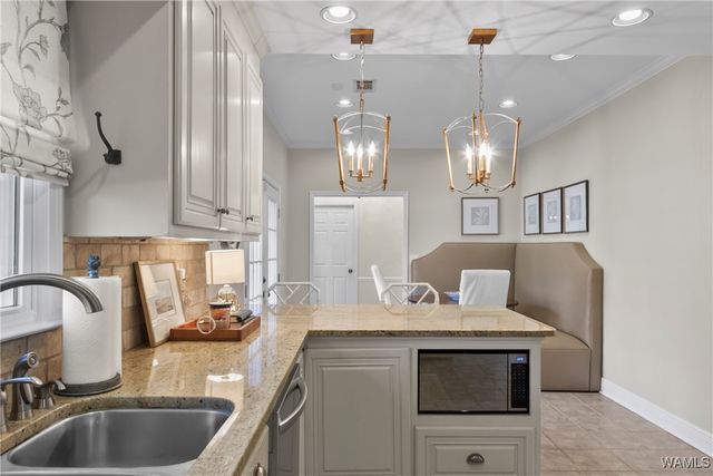 1402 Lexington, Tuscaloosa, AL 35406