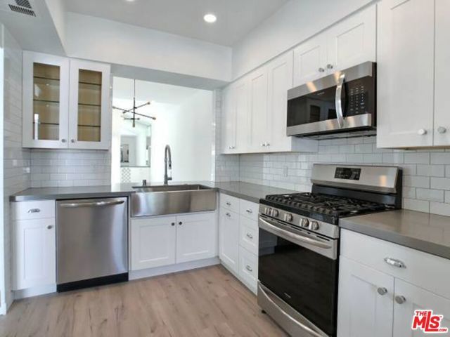 1900 SILVER 201, Los Angeles, CA 90039