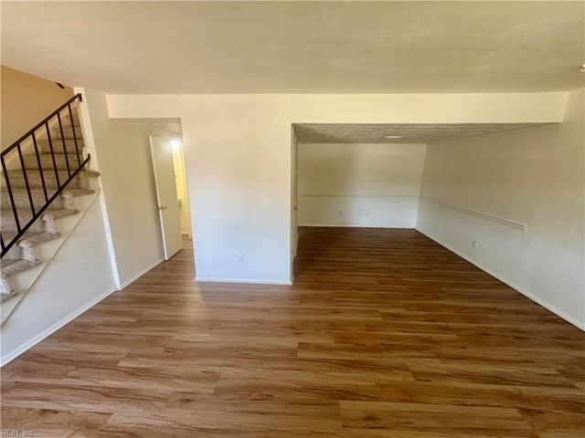 811 Cathedral DR, Virginia Beach, VA 23455