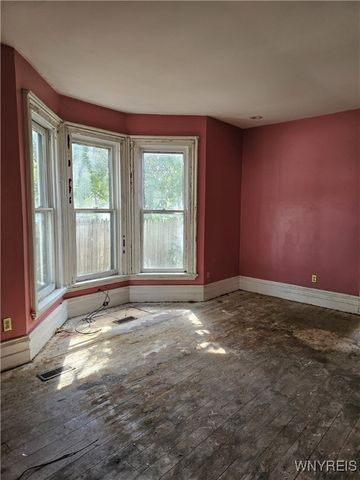 40 Walnut Street, Batavia City, NY 14020