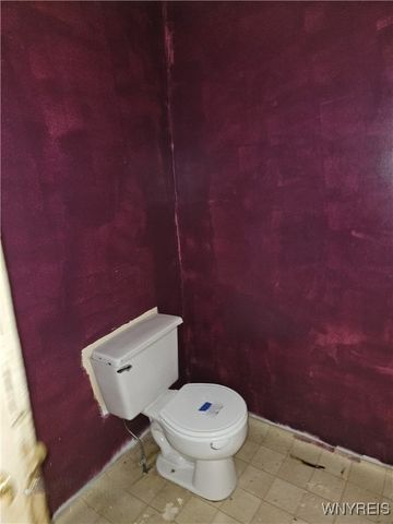 40 Walnut Street, Batavia City, NY 14020