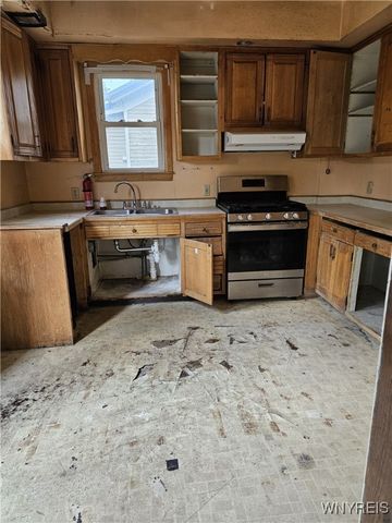 40 Walnut Street, Batavia City, NY 14020