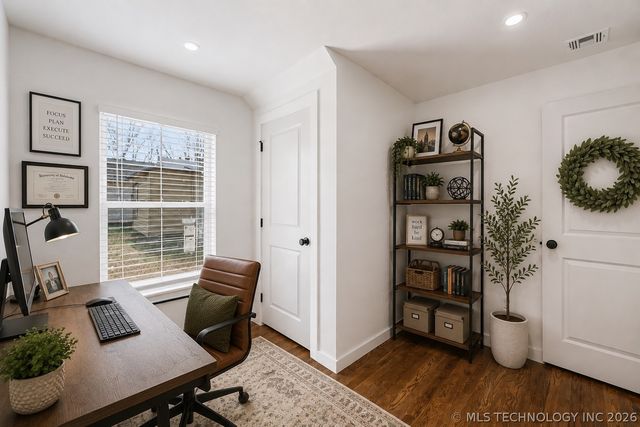 1337 N Boston Place, Tulsa, OK 74106