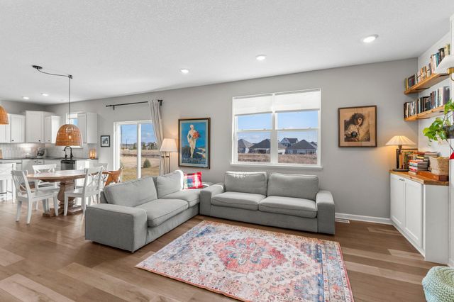 1265 Orchard Court, Waconia, MN 55387