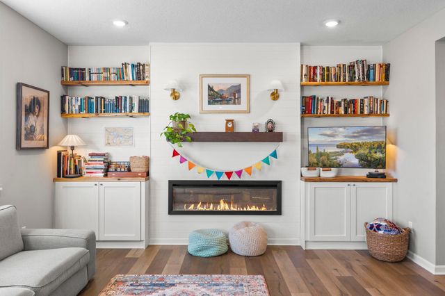 1265 Orchard Court, Waconia, MN 55387