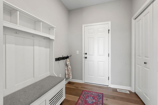 1265 Orchard Court, Waconia, MN 55387