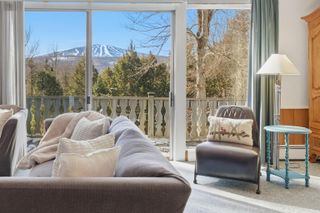 5 Wall Street, Winhall, VT 05340