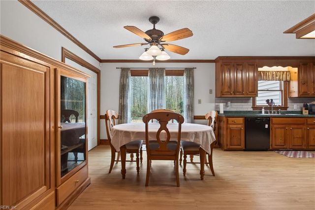 6613 Corinth Chapel RD, Suffolk, VA 23437