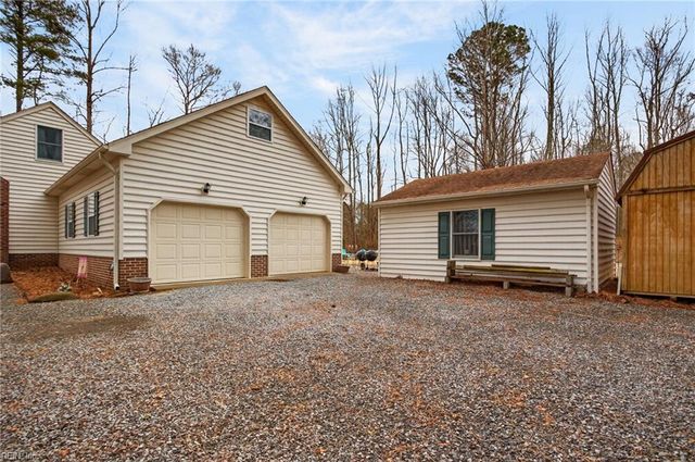 6613 Corinth Chapel RD, Suffolk, VA 23437