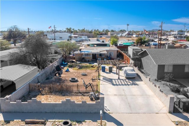 1974 S 2 Ave, Yuma, AZ 85364