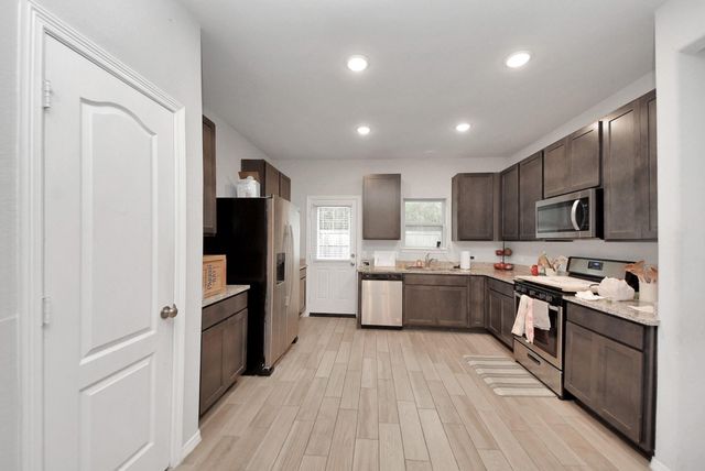 24718 Russet Bluff Trail, Houston, TX 77336