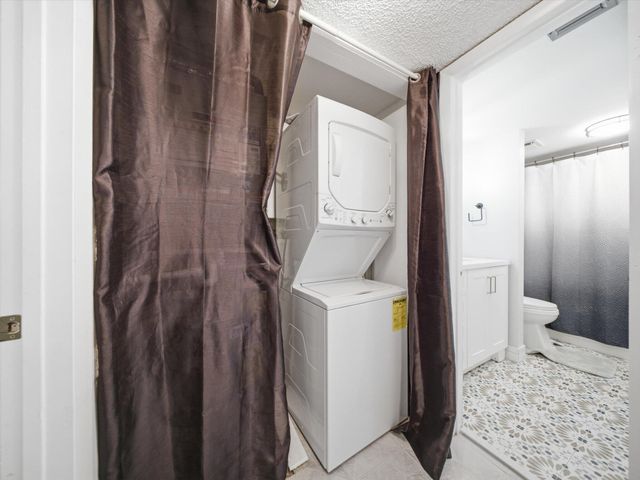6539 CORAL LAKE Drive 403, Margate, FL 33063