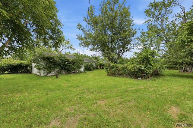 22 Cornell Court, Tonawanda, NY 14150