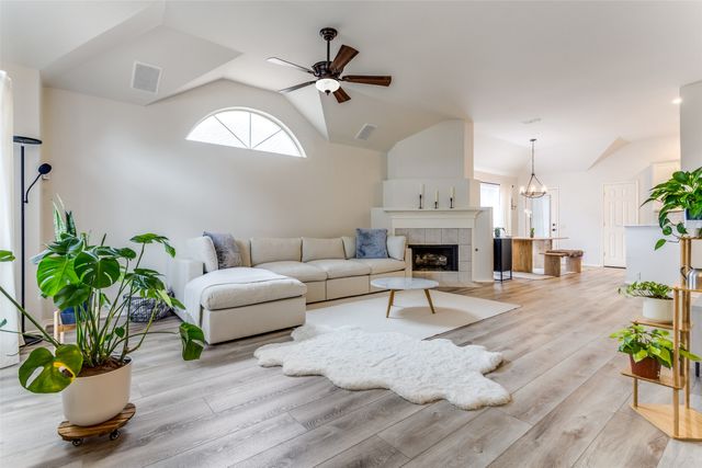 2908 Dunbar Drive, Mckinney, TX 75072