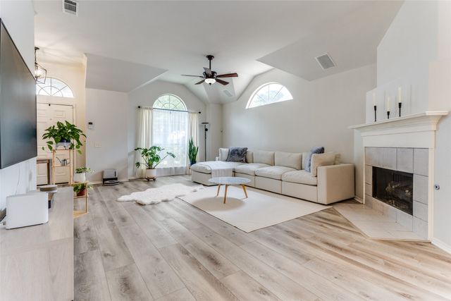 2908 Dunbar Drive, Mckinney, TX 75072