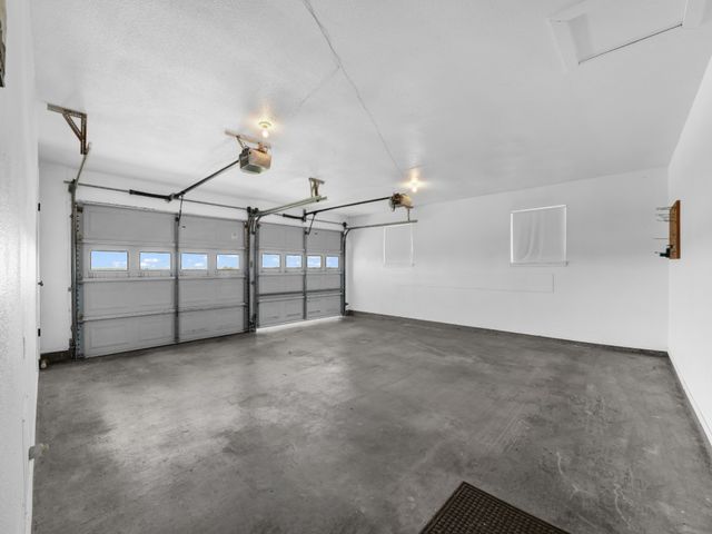 5108 Woodard Avenue, Cleburne, TX 76033