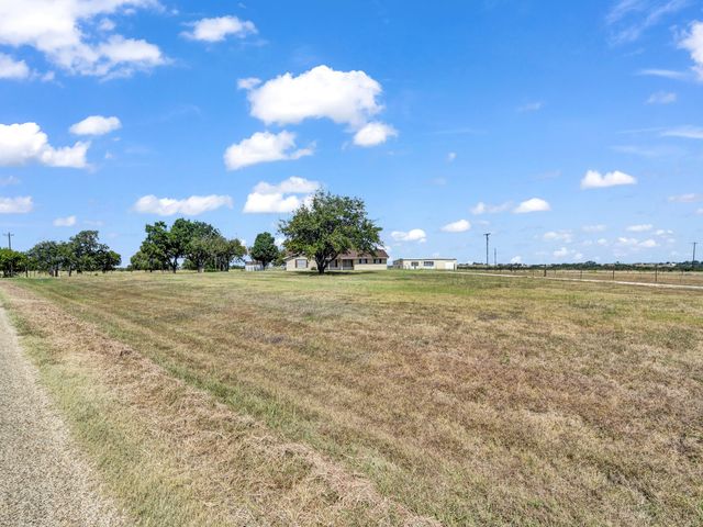 5108 Woodard Avenue, Cleburne, TX 76033