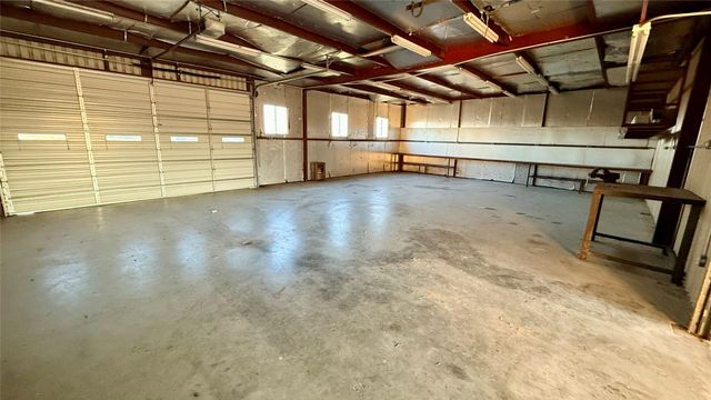 5108 Woodard Avenue, Cleburne, TX 76033