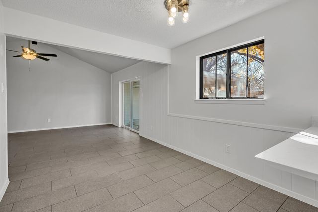 121 Quail Creek Drive, Crowley, TX 76036