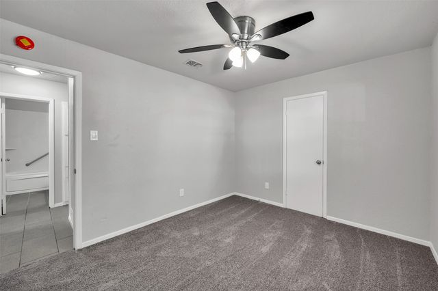 121 Quail Creek Drive, Crowley, TX 76036