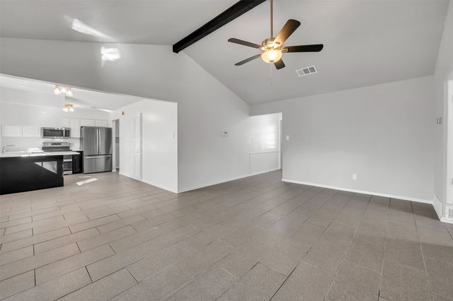 121 Quail Creek Drive, Crowley, TX 76036