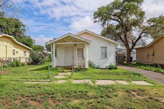 2302 NW 1ST Avenue, Amarillo, TX 79106