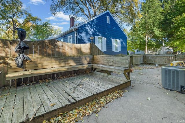 1925 Maple Street, Lafayette, IN 47904