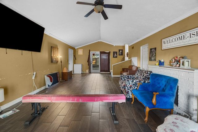1925 Maple Street, Lafayette, IN 47904