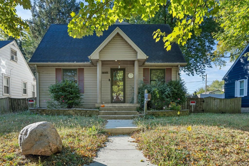 1925 Maple Street, Lafayette, IN 47904