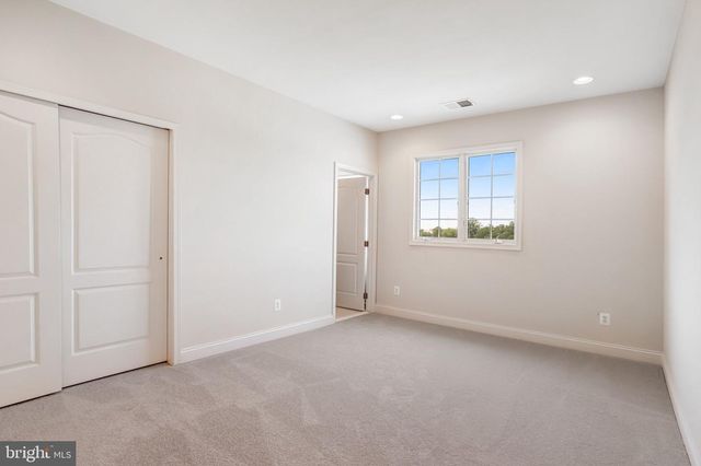 43618 PARISVILLE CT, Sterling, VA 20166