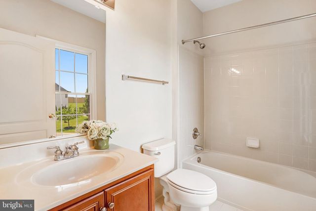 43618 PARISVILLE CT, Sterling, VA 20166