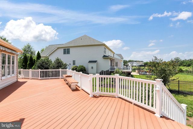 43618 PARISVILLE CT, Sterling, VA 20166