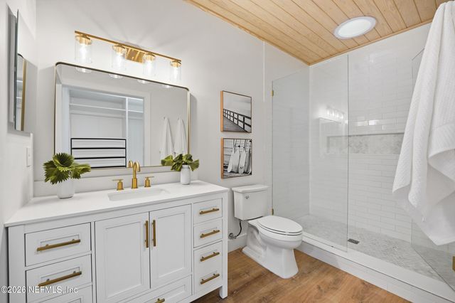 1673 LINKSIDE Court N, Atlantic Beach, FL 32233