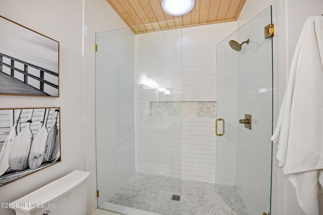 1673 LINKSIDE Court N, Atlantic Beach, FL 32233