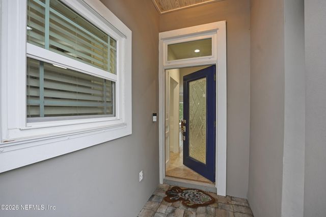 1673 LINKSIDE Court N, Atlantic Beach, FL 32233