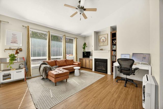 98 Dunn Circle, Ashland, OR 97520