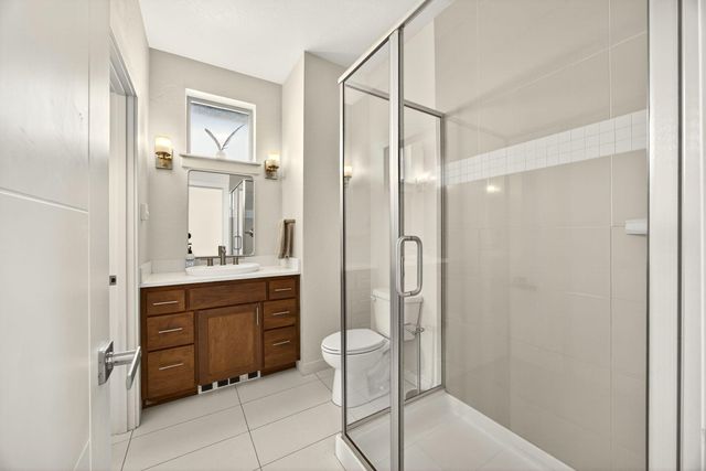 98 Dunn Circle, Ashland, OR 97520