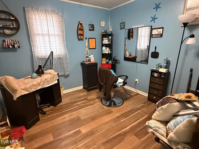 216 Willow Street, Mount Carmel, TN 37645