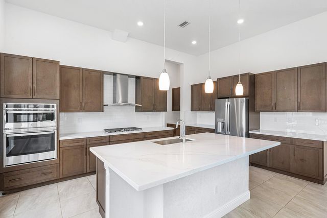 12035 N Baypoint Circle, Parkland, FL 33076